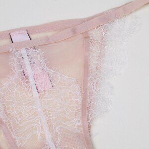 nwt VS itsy mini sexy lace luxe lingerie